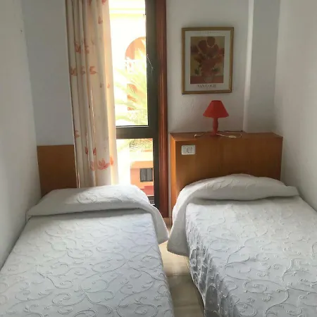 아파트 Compostela Family Garden Playa Americas *